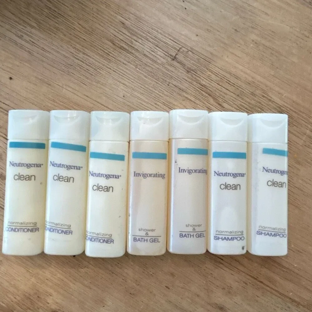 NEW set of 7 normalizing shampoo, normalizing conditioner shower and bath gel Tr